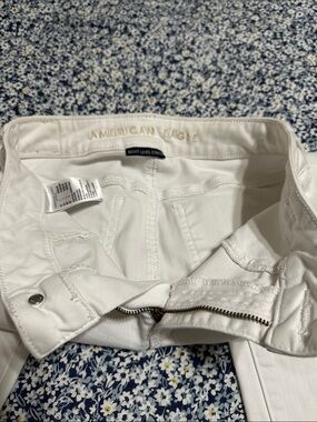 American Eagle Outfitters White Women’s Jeans - Next Level Stretch